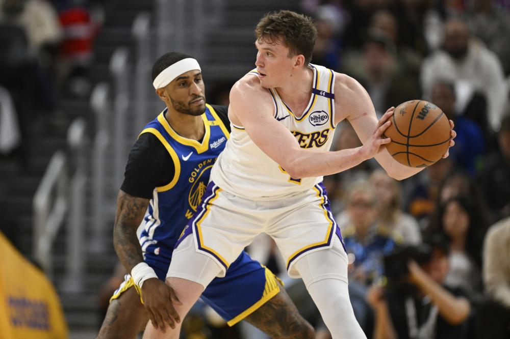 折射出CB 折射出CB