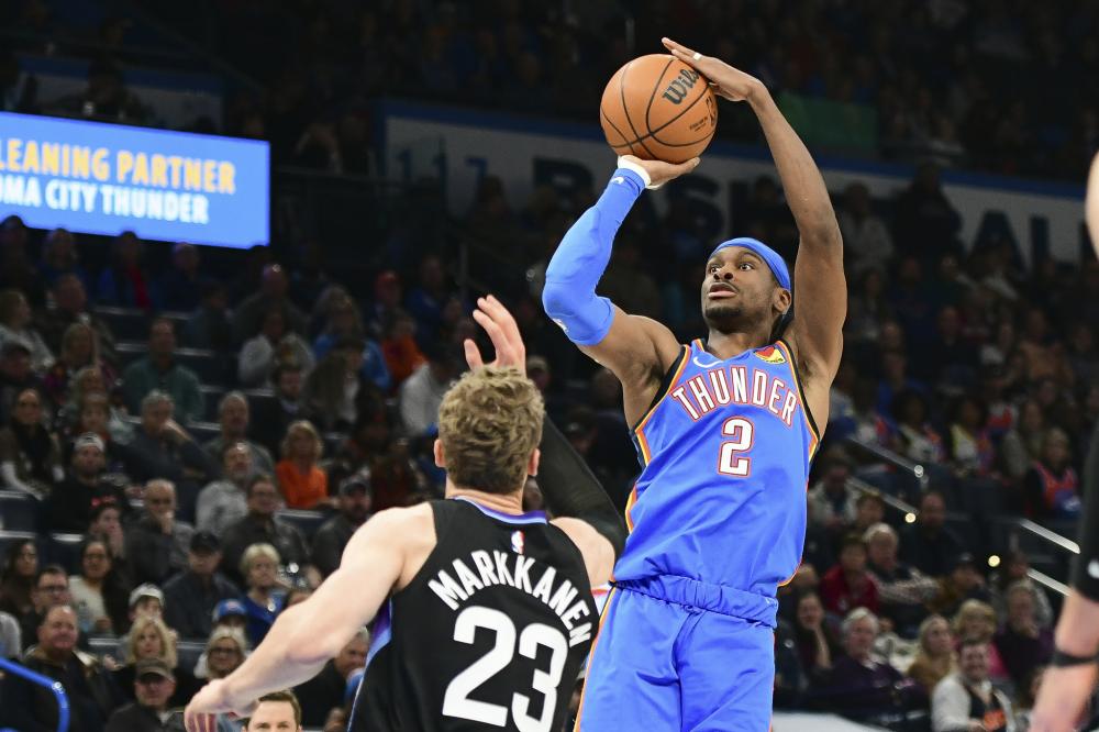 与前队友拥 与前队友拥